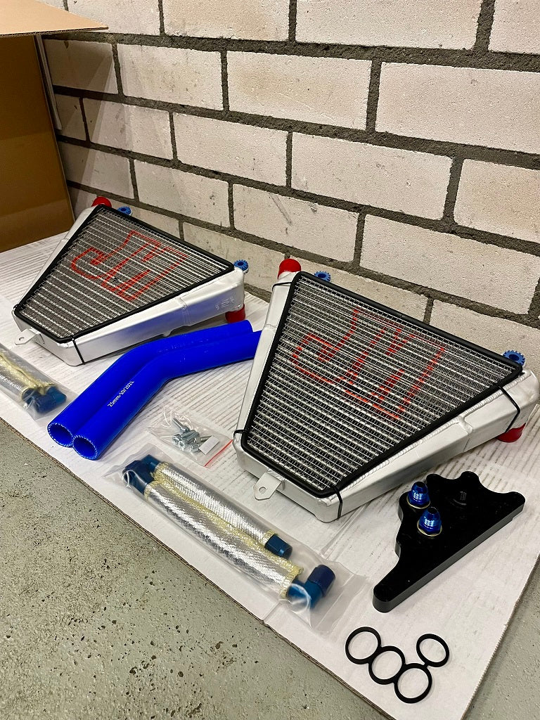Ducati Panigale V2 955 Additional Water/Oil Race Radiator