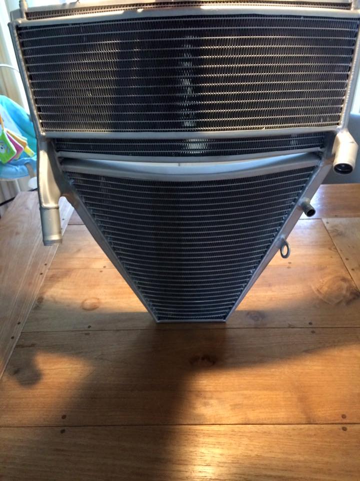 Honda CBR1000RR SC59 2008–2015 Large Race Radiator
