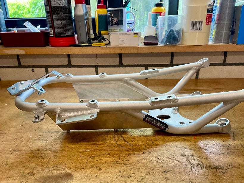 R6 RJ27 subframe