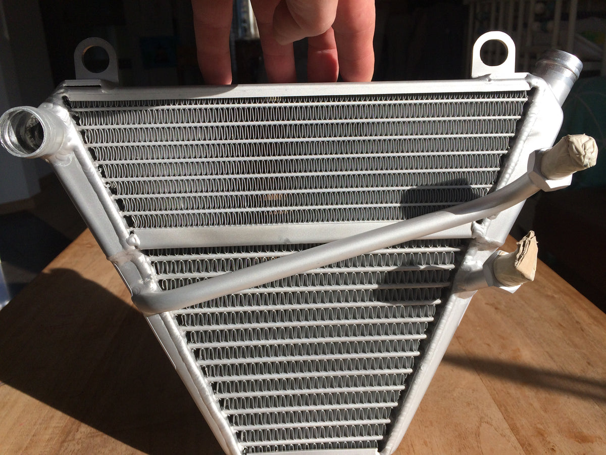 Ducati Panigale V2 955 Additional Water/Oil Race Radiator