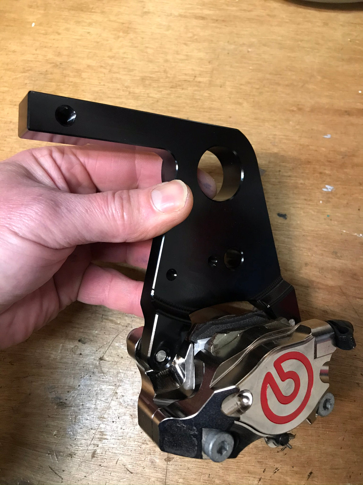 BREMBO HINTERER BREMSSATTEL P2 34mm kolben 120A44140