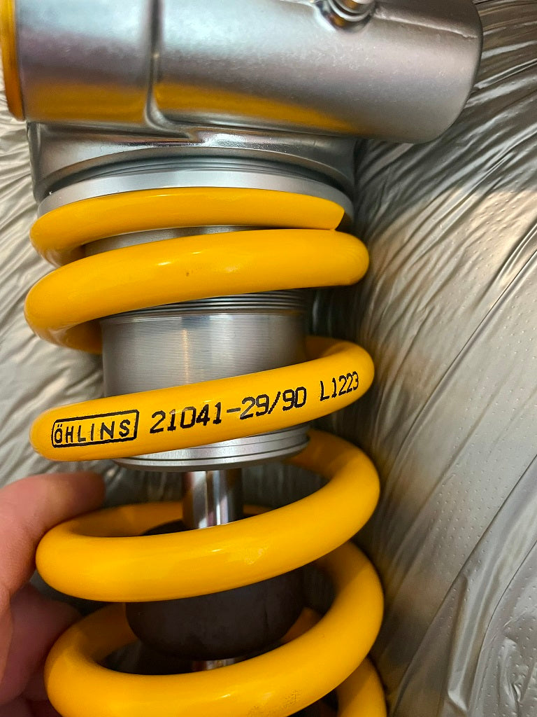 OHLINS TTX36 YA468 R1 2015-2026