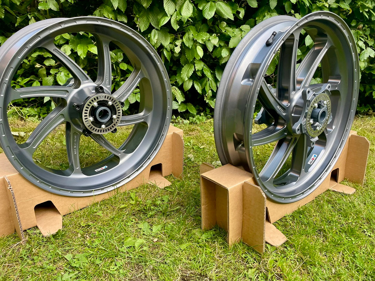 R1 2015-2026 PVM alloy wheels 8-spokes titanium