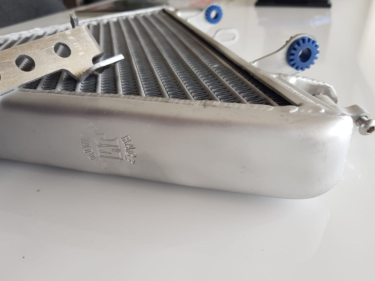 Yamaha R1 2015+ (RN32/RN49/RN65) – JMRaceradiators olie-puntradiateur