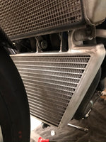 Yamaha R1 2015+ (RN32/RN49/RN65) – JMRaceradiators olie-puntradiateur