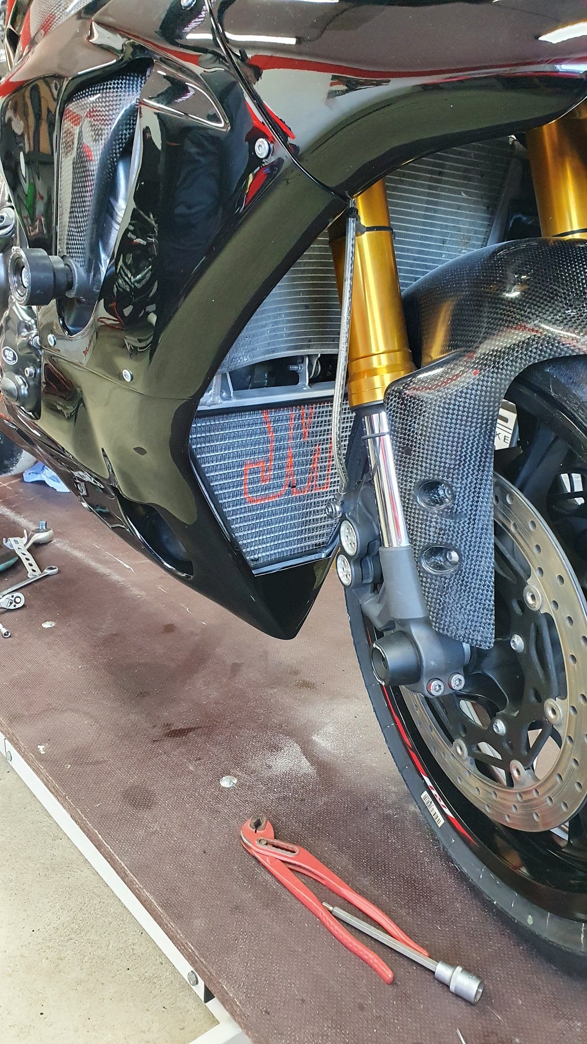 Yamaha R1 2015+ (RN32/RN49/RN65) – JMRaceradiators olie-puntradiateur