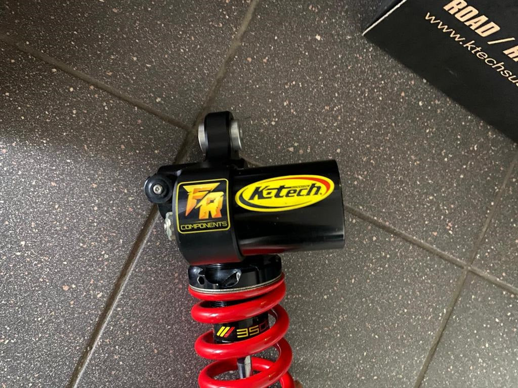 R1 2015-2026 KTech 35DDS Lite Rear Shock SKU: 245-015-270-020
