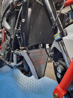 Yamaha R6 2006–2007 (RJ11) – JMRaceradiators water-puntradiateur