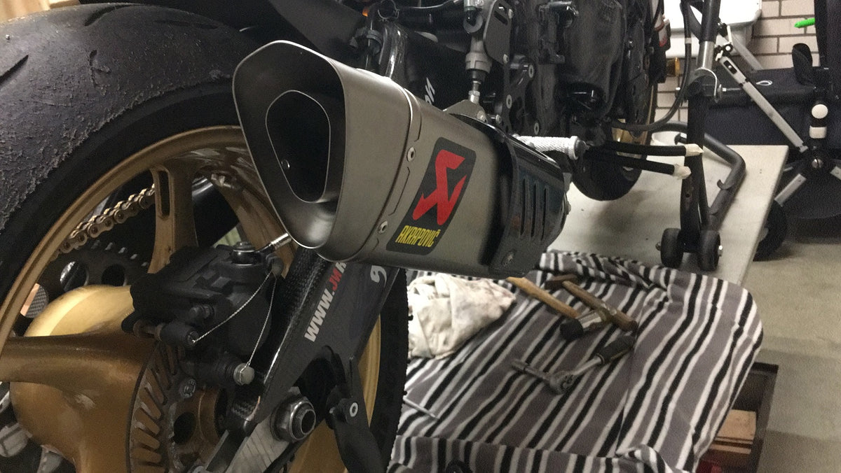 R6 2006-2025 Akrapovic Race uitlaatsysteem met RVS voorbochten