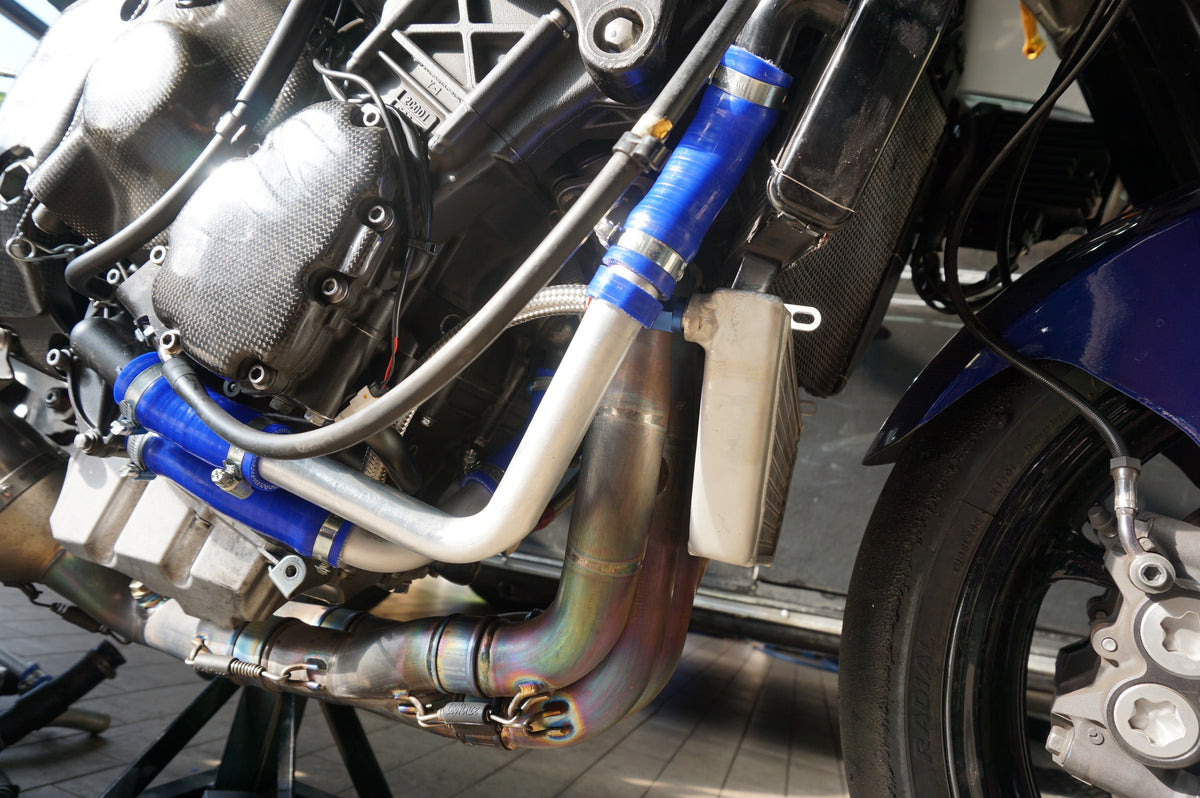 Yamaha R6 2006+ Small Additional Oil Radiator Kit – JMRaceradiators