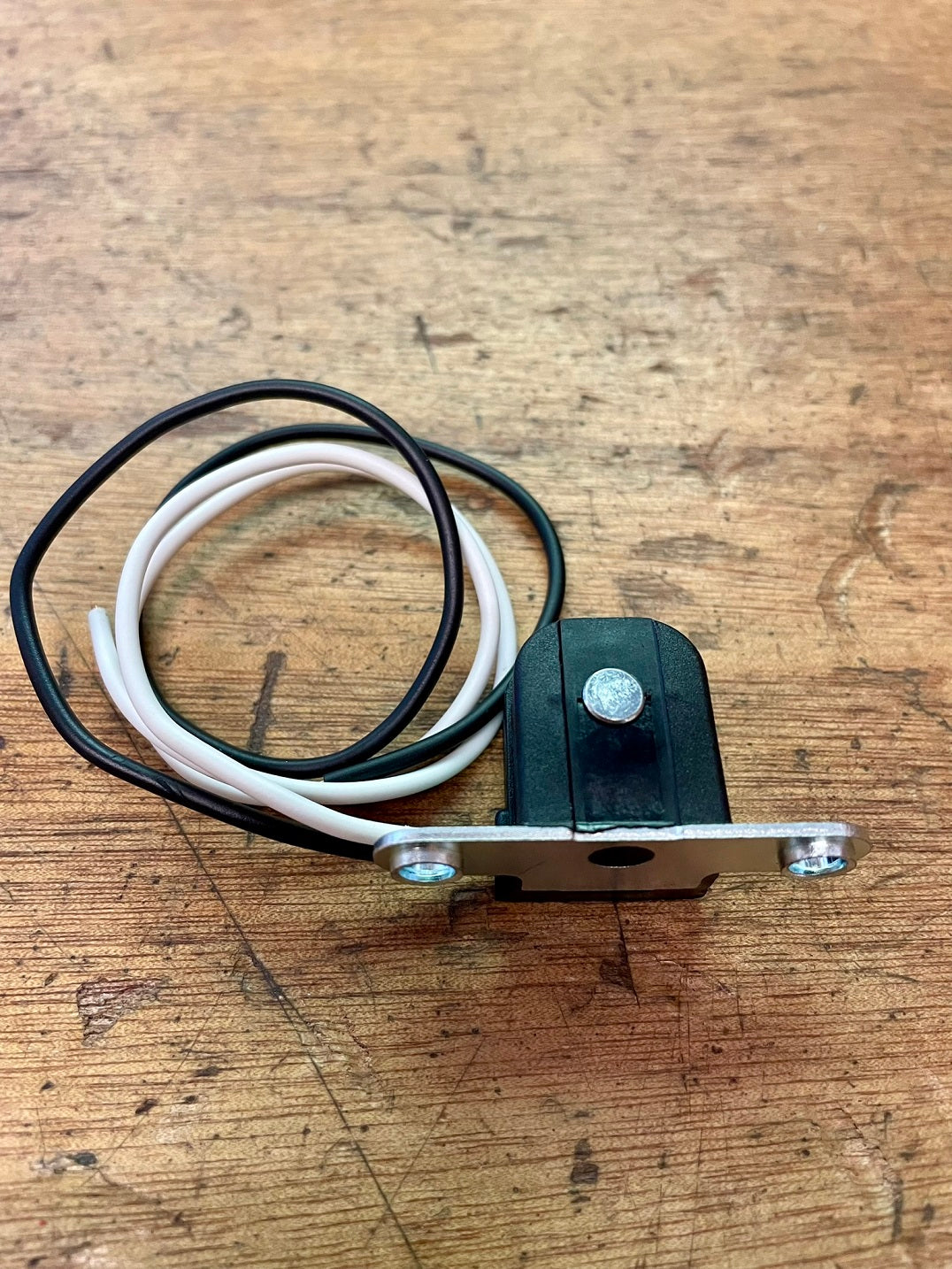 Yamaha R1 2015 onwards Pick-up pulse coil sensor alternator replacement part 2CR814100200