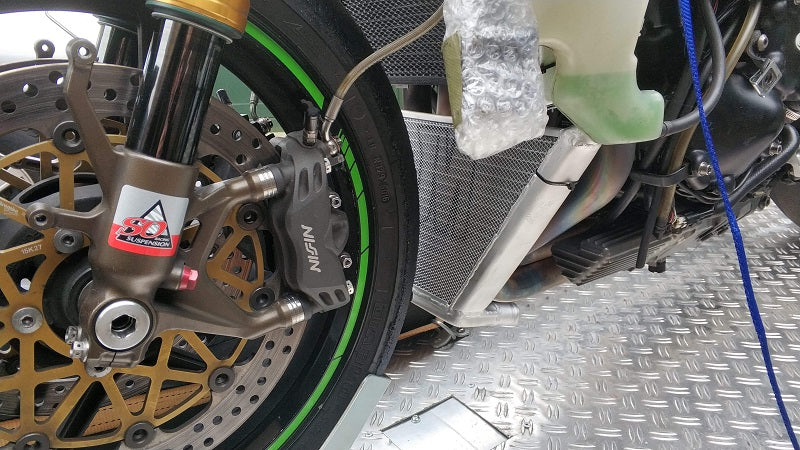 Kawasaki ZX10-R 2004–2005 – additional waterradiator - JMRaceradiators